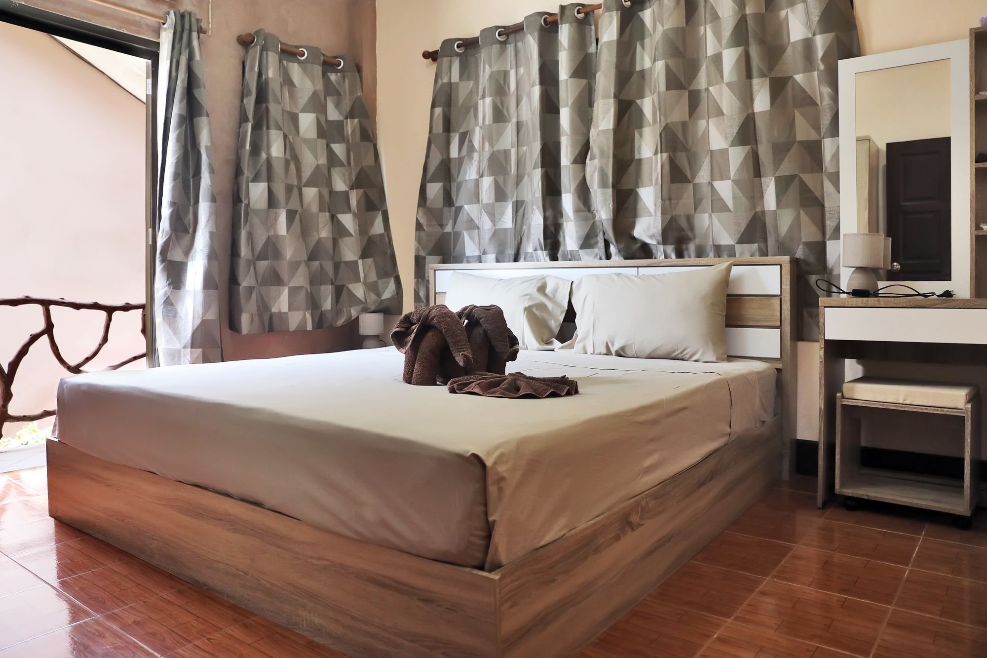 Villa Kamala Beach Vila Pantai Kamala